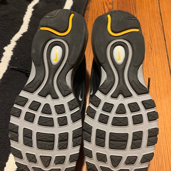 Air max 97size 8 - Picture 5 of 5